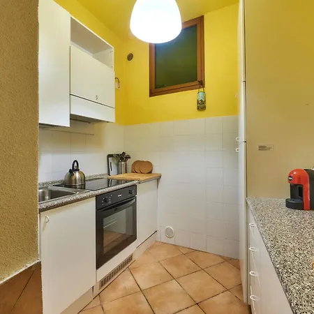 Casa “la Contrada” *